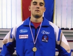 DINO UVODA, rođen 17. srpnja 1989. godine u Splitu, boksač B.K. "SVETI DUJE". Osvajač zlatne medalje u kategoriji do 75 kg, na nacionalnom prvenstvu Hrvatske za kadete u Puli od 31. do 01. travnja 2006. godine. - Boksački klub Sveti Duje Split